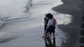 海ヨガまだ続く
