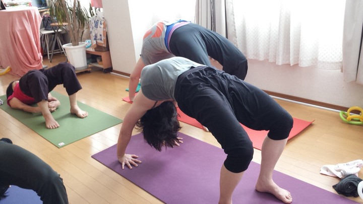 日曜特ヨガ