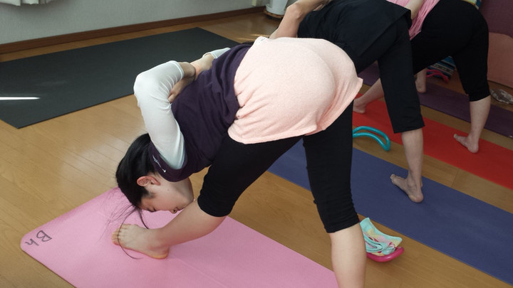 日曜特ヨガ