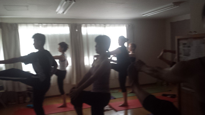 adidas  YOGA