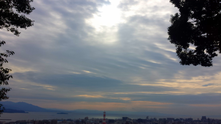 ムーンディ木曜