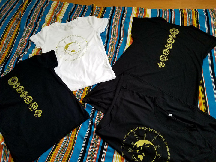 Tシャツ