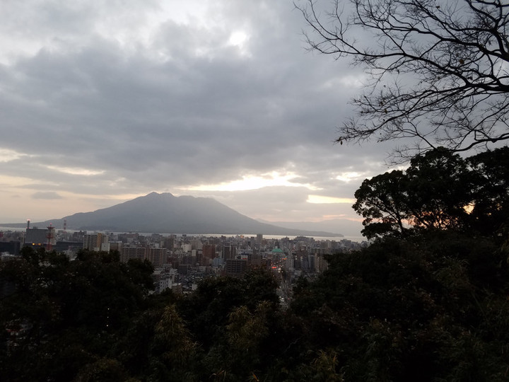 眠らずに新年