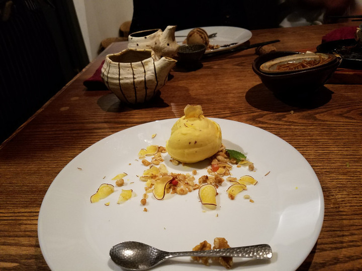 ムーンディ　イブ