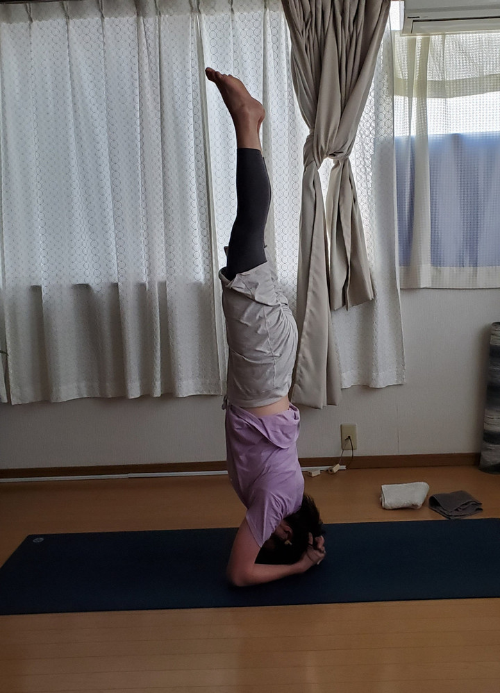 出勤前の朝ヨガ