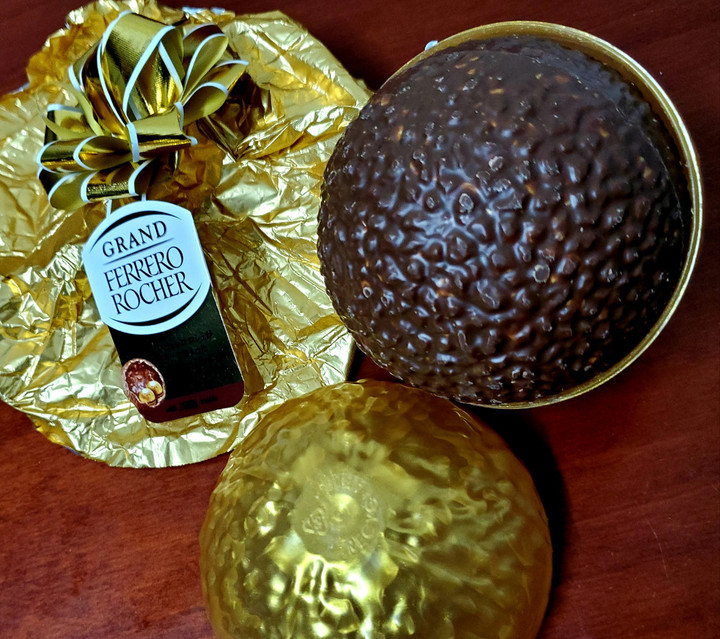 明日のadidasベーシック