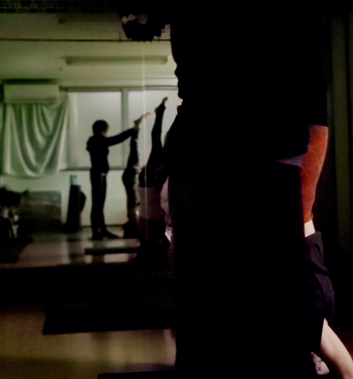 ヘッドスタンド